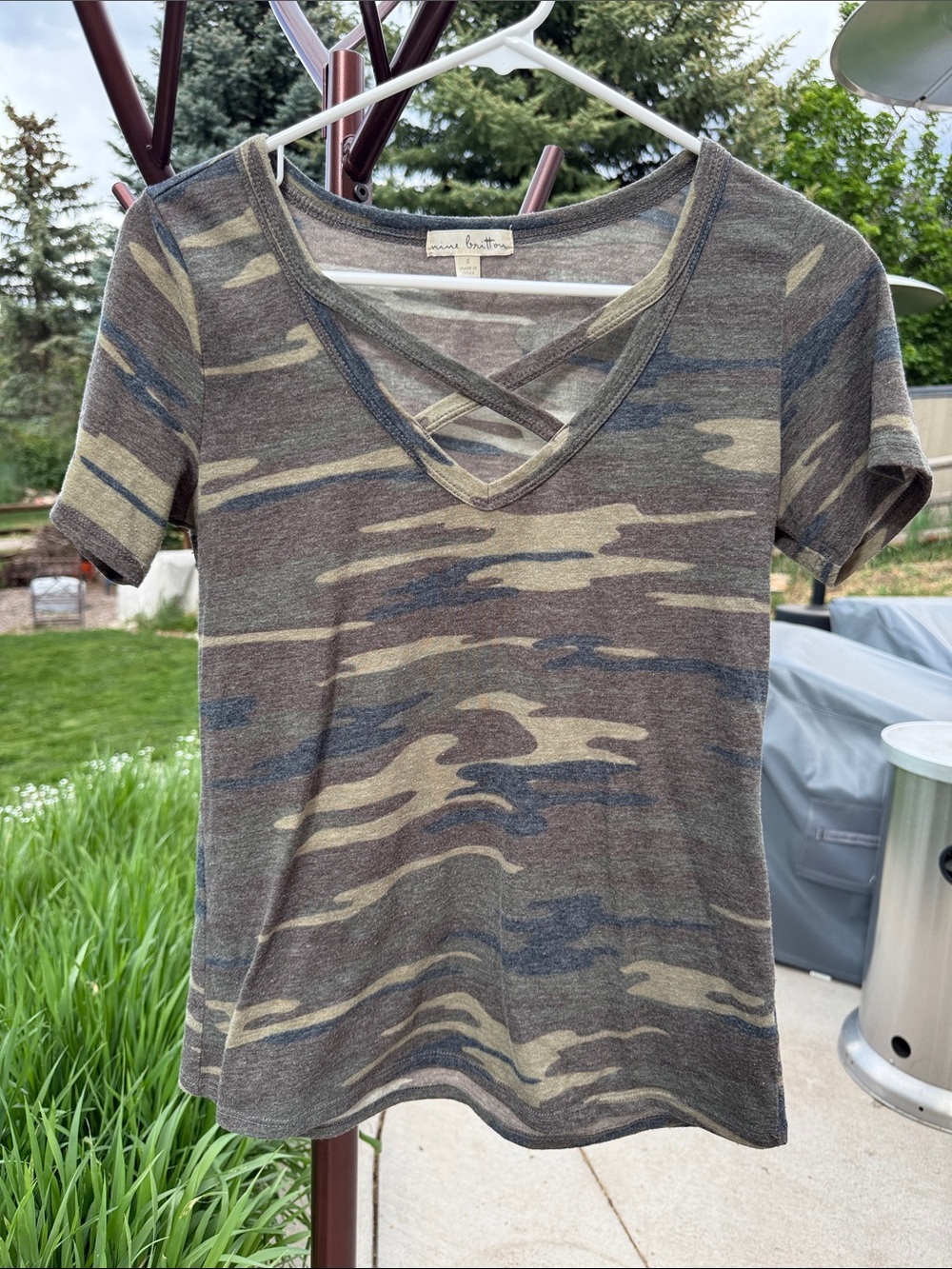 nine britton Olive and Tan Camo V-Neck Short Sleeve Top